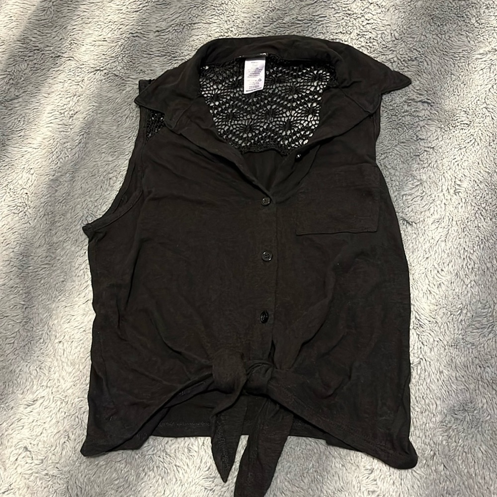 Juniors Joe boxer size Medium black button up tank